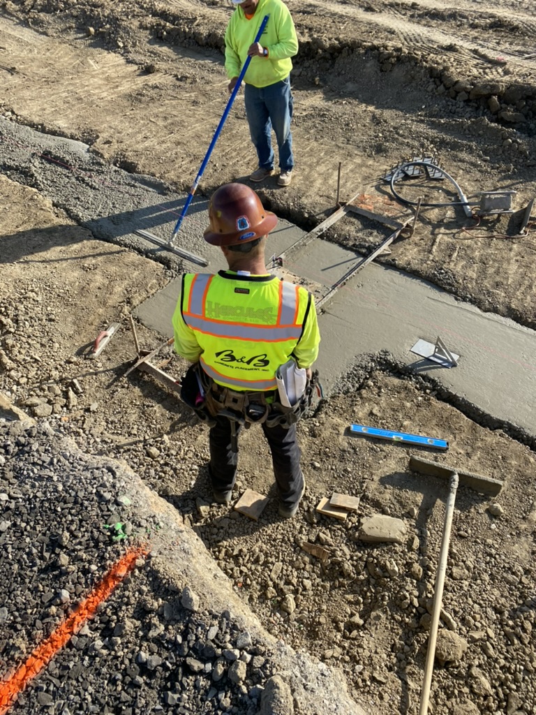 Flat work concrete contractor
